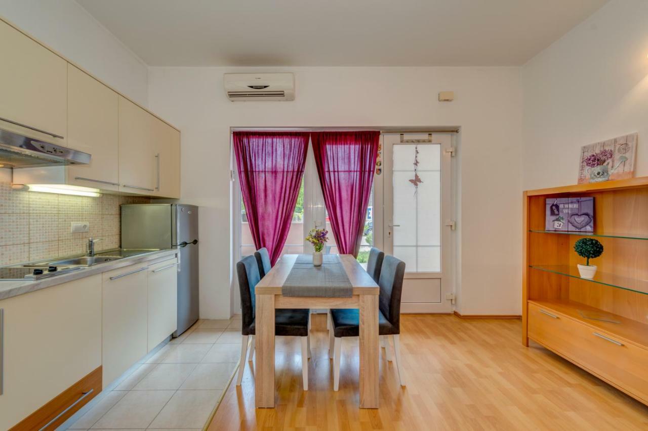Apartment Roko Split Exterior photo